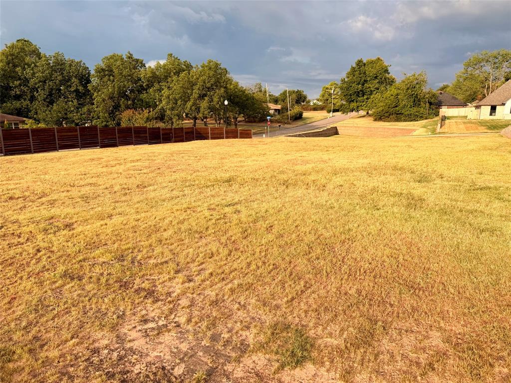 1803 Larkin Lane Property Photo 1