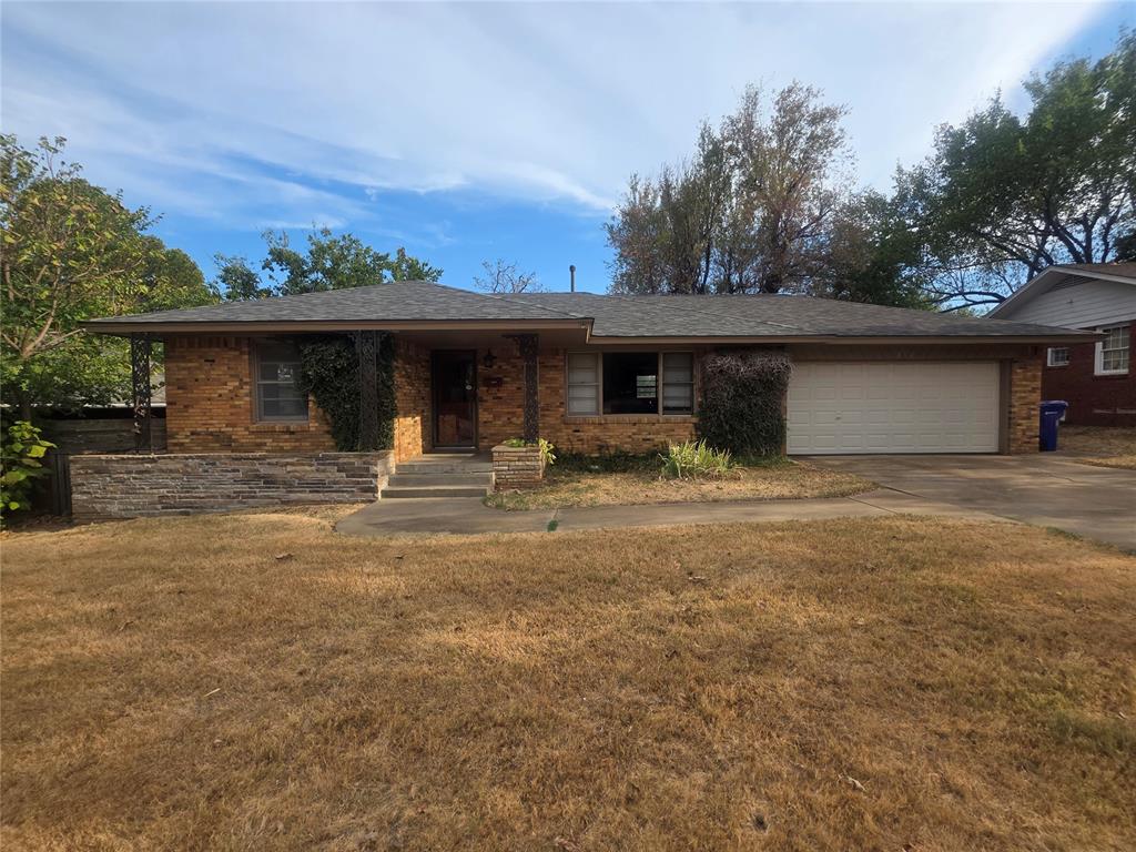 212 Bluebird Drive Property Photo 1