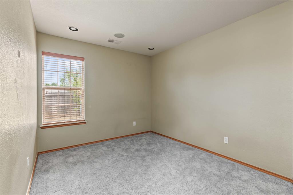 906 Renita Street Property Photo 12