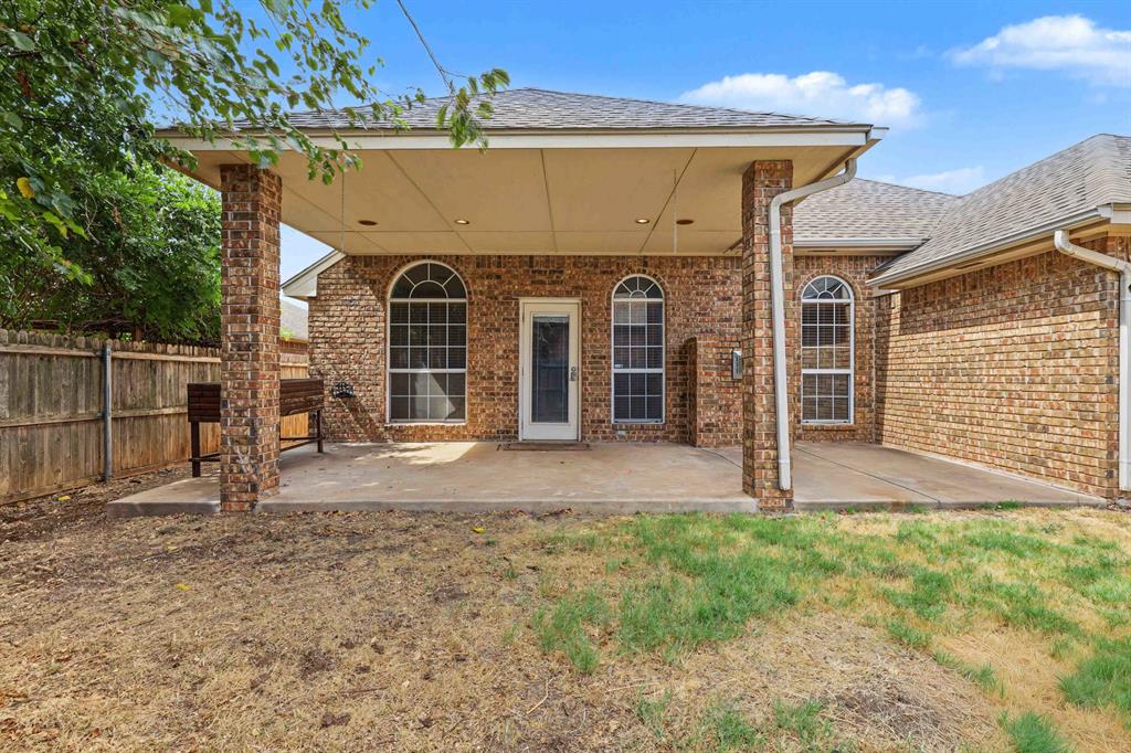 906 Renita Street Property Photo 16