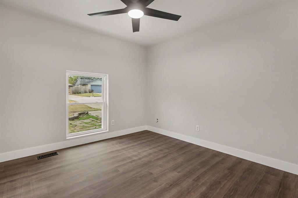 11109 Nw 112th Street Property Photo 20