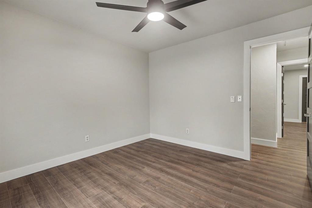 11109 Nw 112th Street Property Photo 21