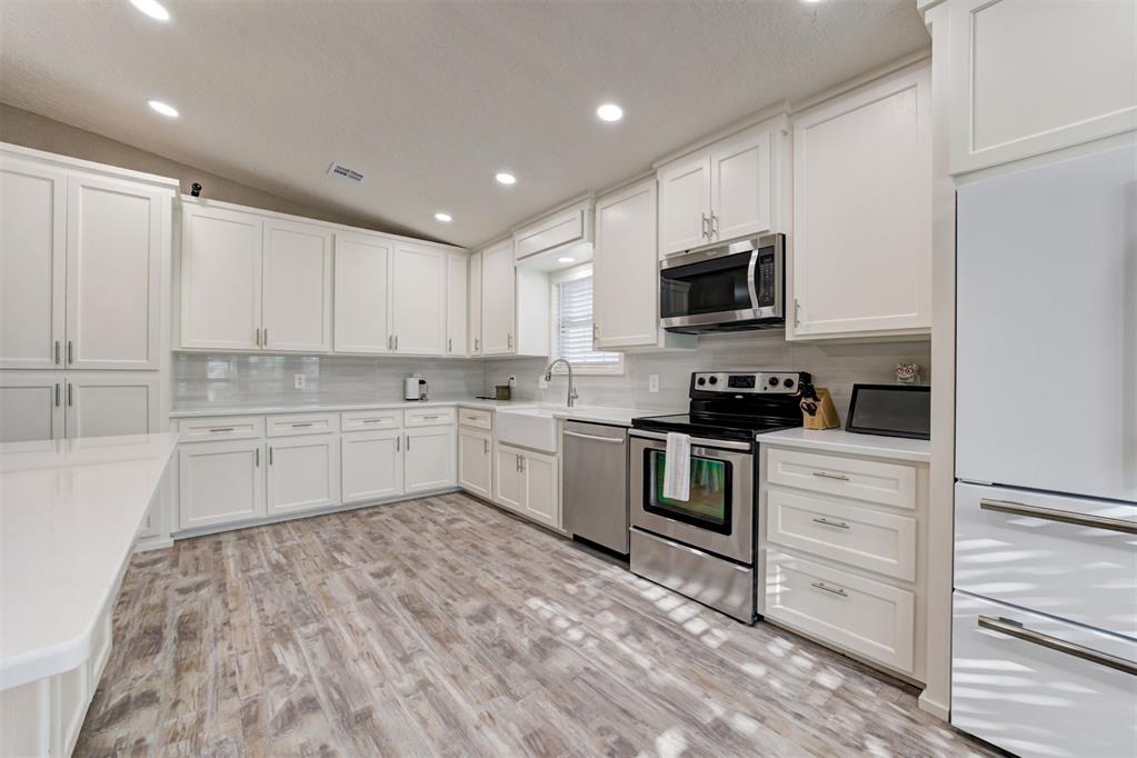 4500 S Eastern Avenue Property Photo 15