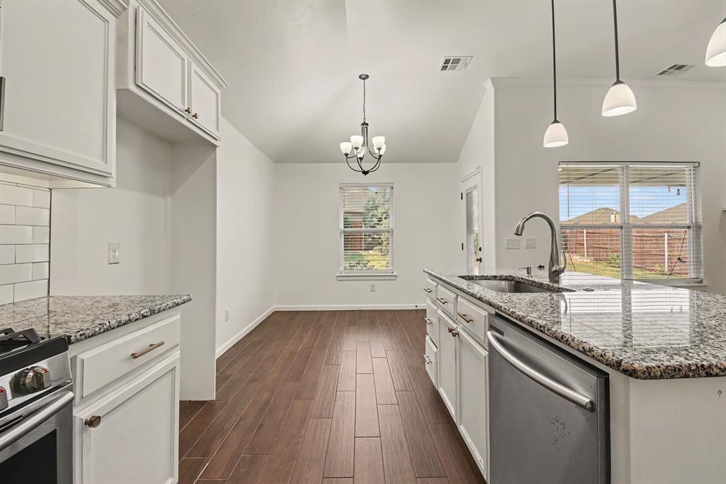 18425 Groveton Boulevard Property Photo 11
