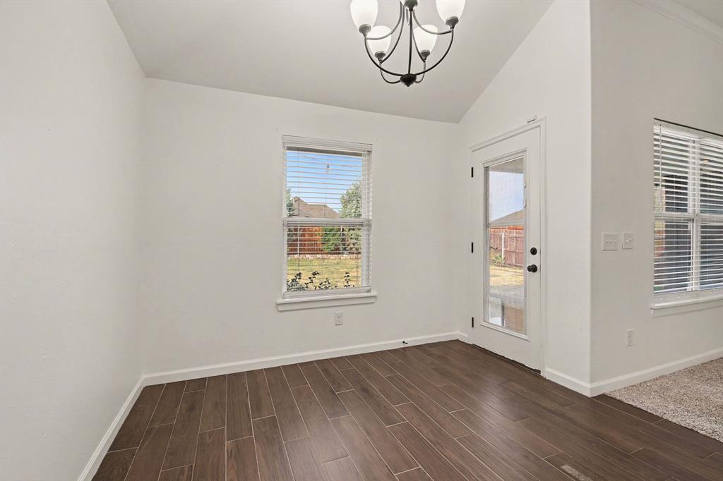 18425 Groveton Boulevard Property Photo 14