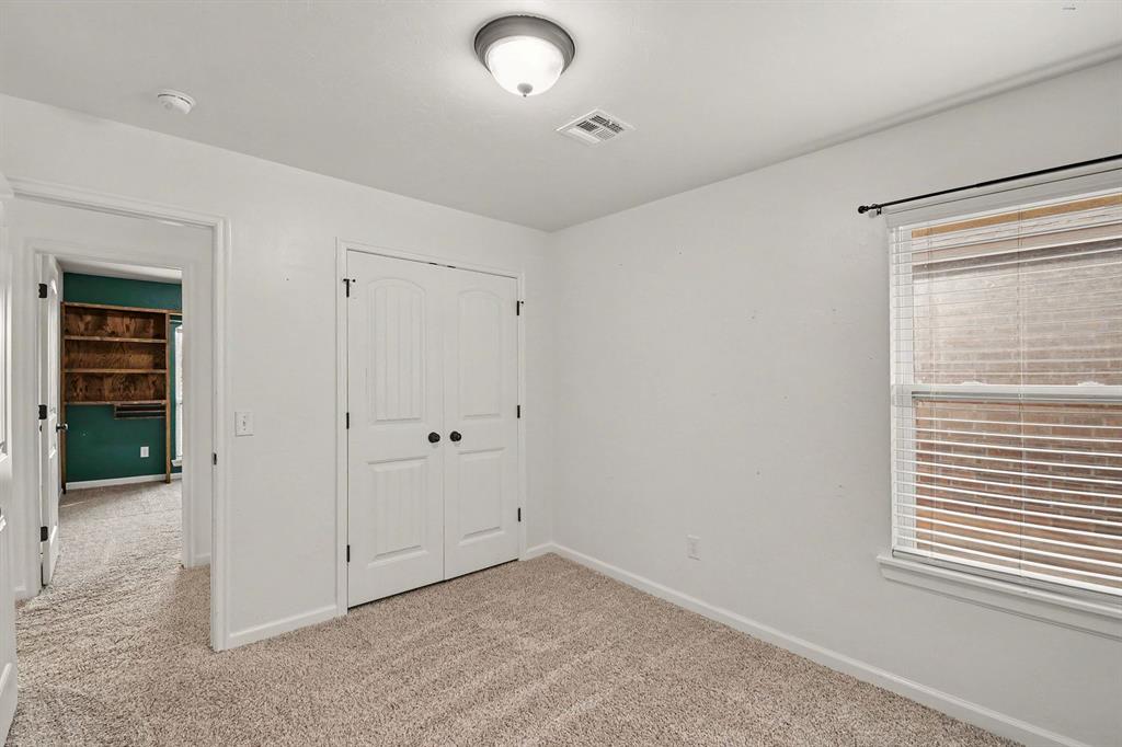 18425 Groveton Boulevard Property Photo 30