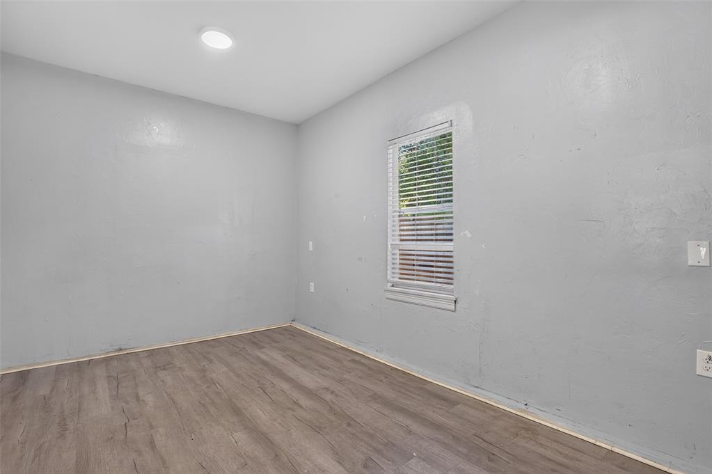 2340 Cashion Place Property Photo 7