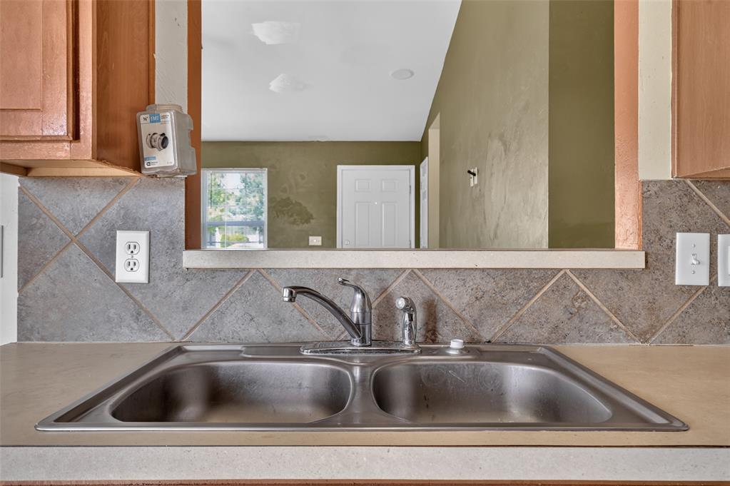 1804 Nw 145th Street Property Photo 11