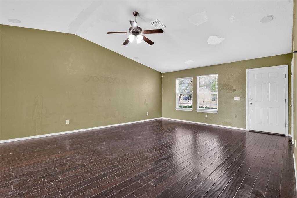 1804 Nw 145th Street Property Photo 12
