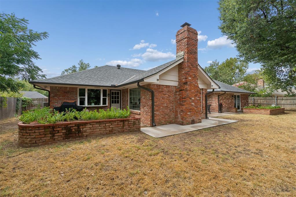 4011 Briarcrest Drive Property Photo 44