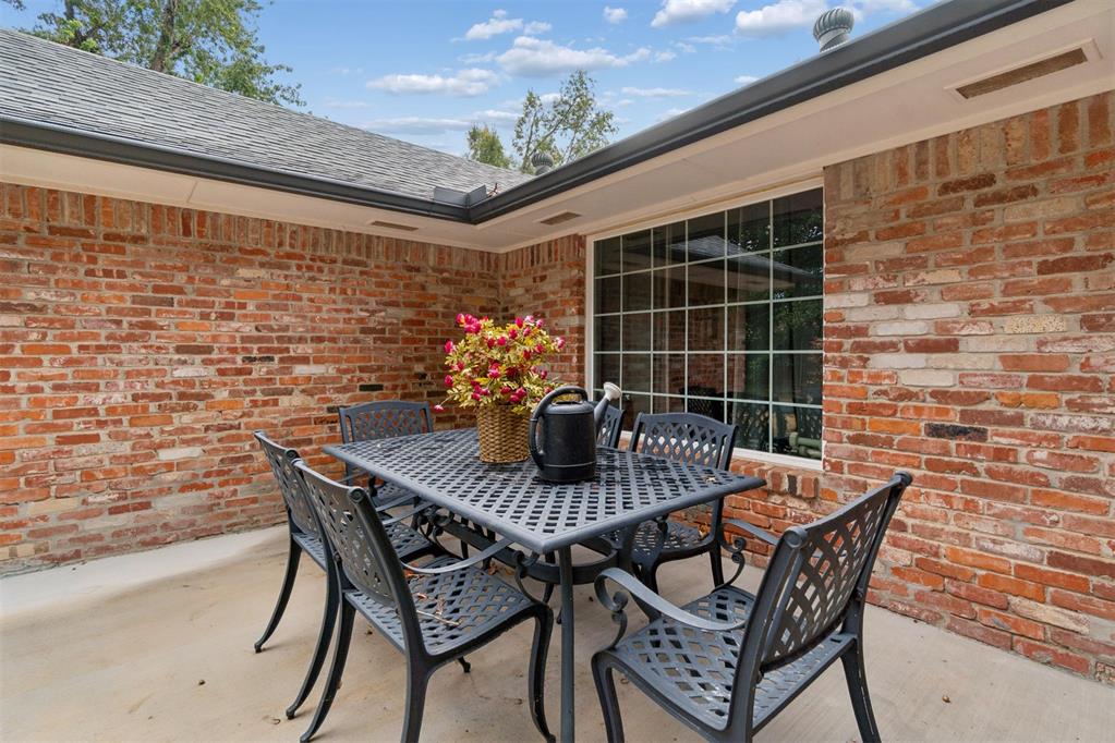 4011 Briarcrest Drive Property Photo 47