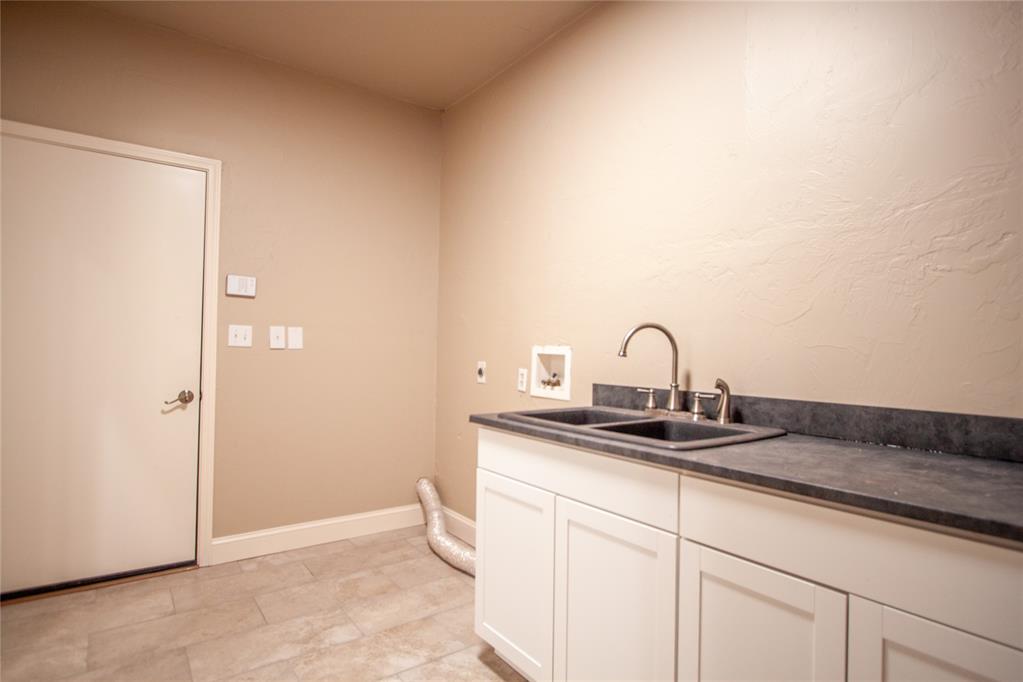 10501 Dobbs Road Property Photo 41