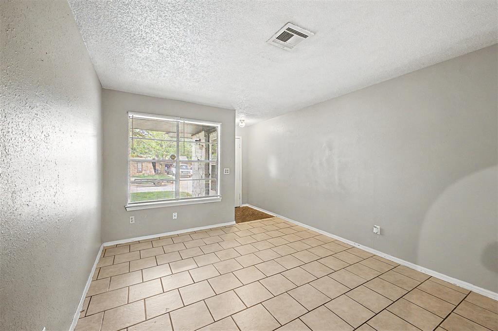 716 Lloyd Avenue Property Photo 3
