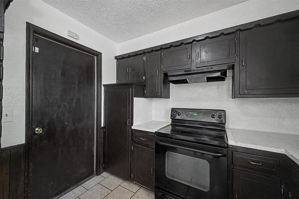 716 Lloyd Avenue Property Photo 9