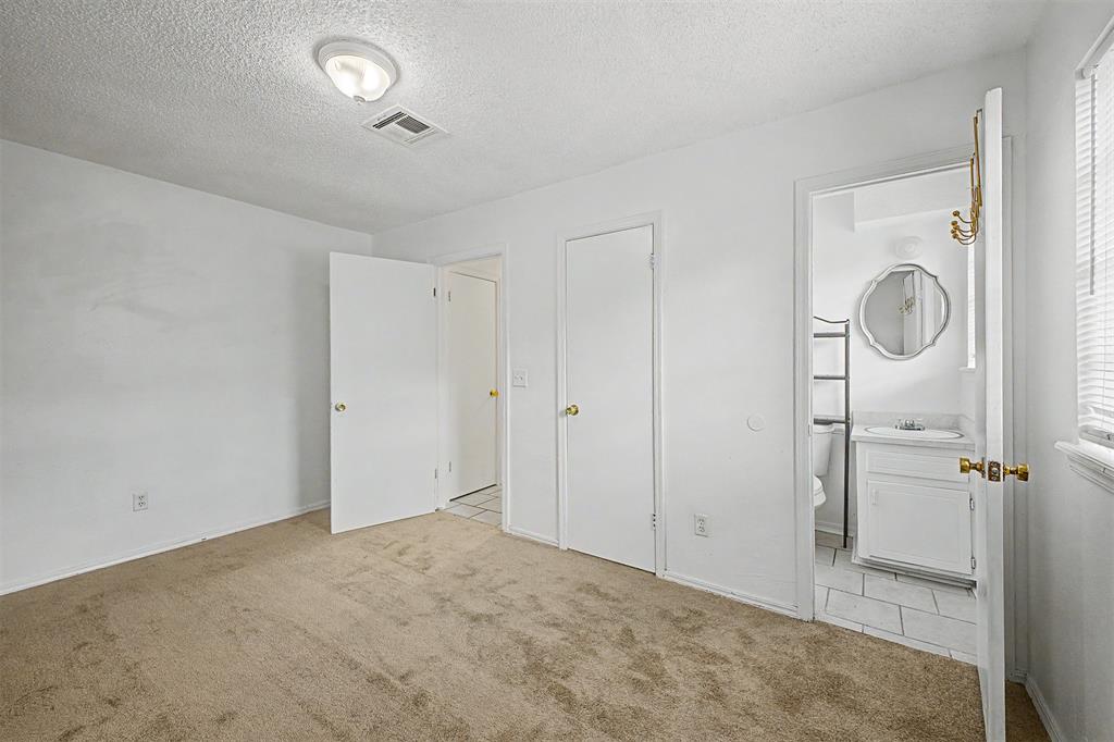 716 Lloyd Avenue Property Photo 12