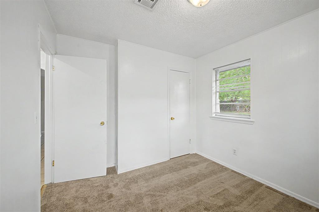 716 Lloyd Avenue Property Photo 21