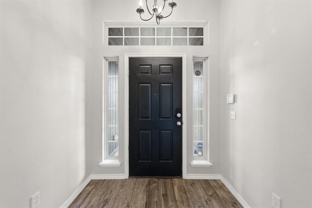 1400 Biltmore Court Property Photo 1