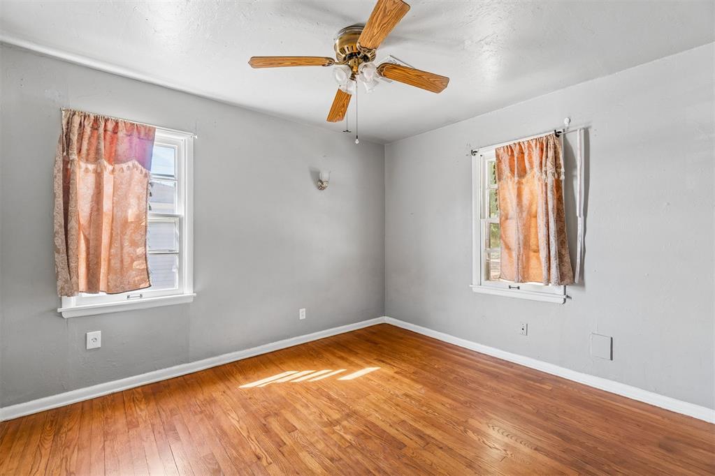 1117 Marydale Avenue Property Photo 19