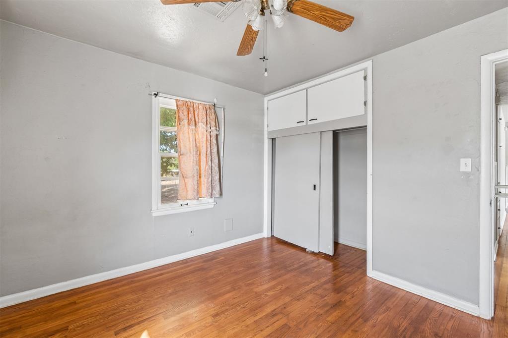 1117 Marydale Avenue Property Photo 20