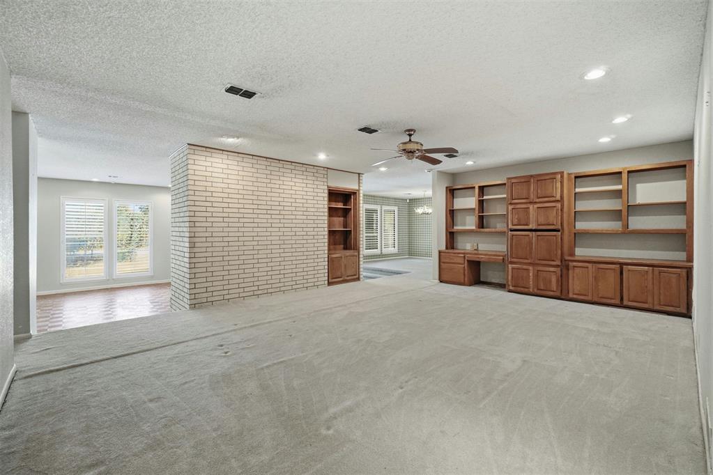 525 Lakeside Drive Property Photo 11