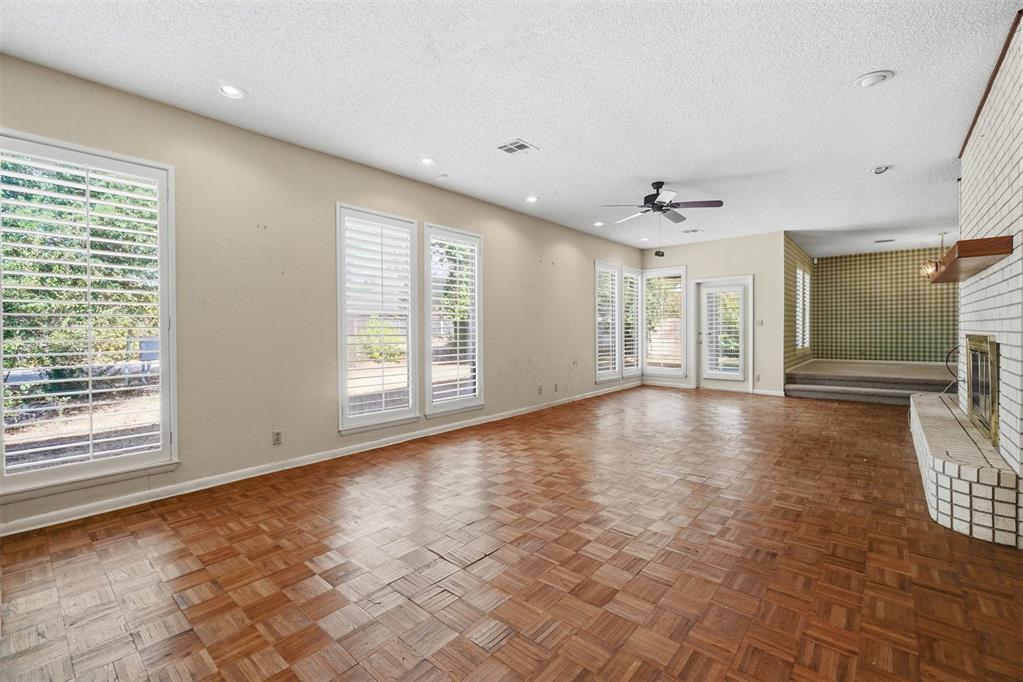 525 Lakeside Drive Property Photo 15