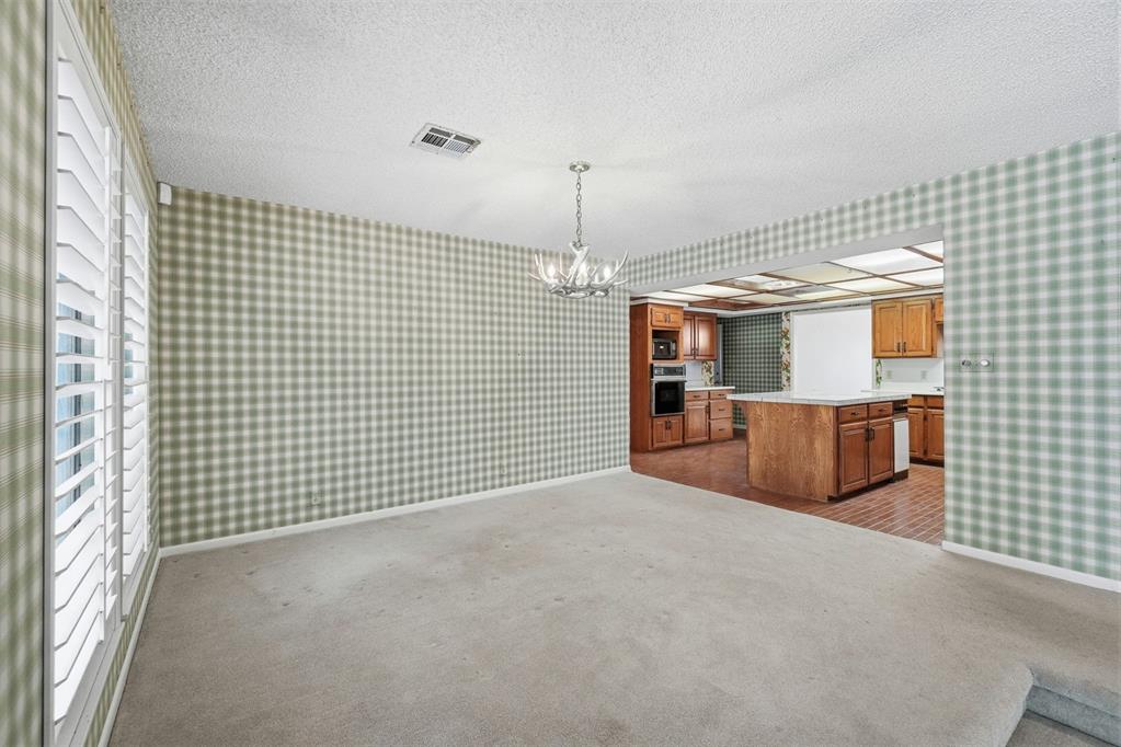 525 Lakeside Drive Property Photo 17