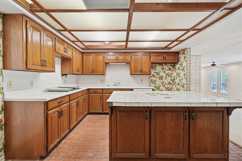 525 Lakeside Drive Property Photo 21