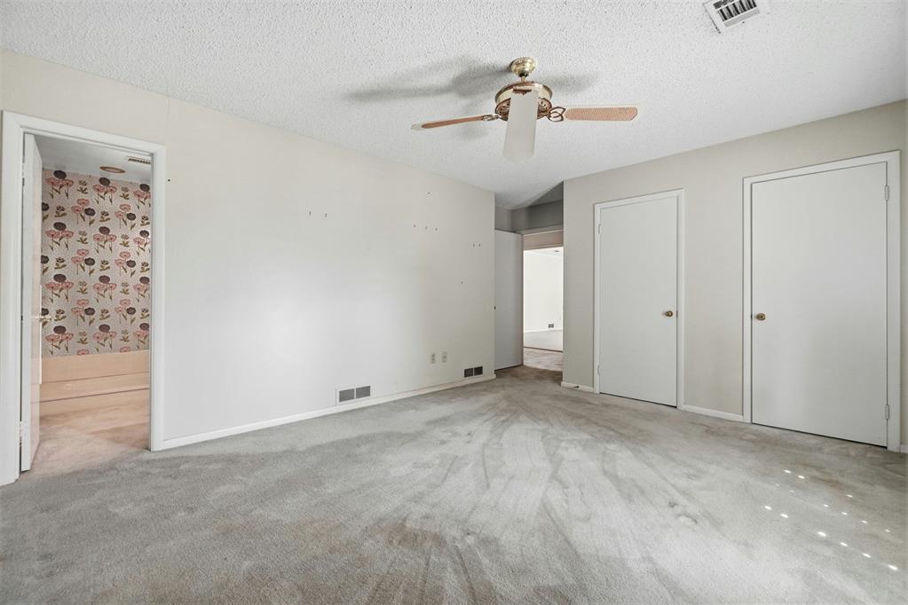 525 Lakeside Drive Property Photo 32