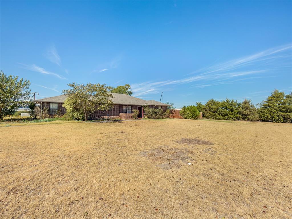 8717 Us 183 Highway Property Photo 2