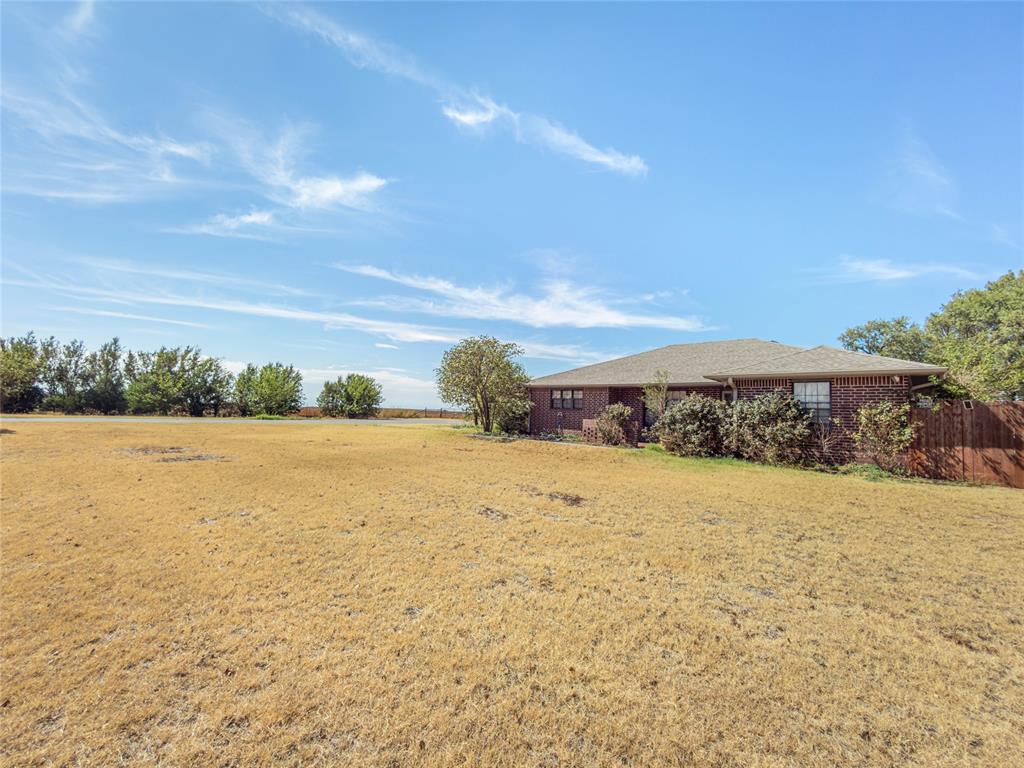 8717 Us 183 Highway Property Photo 3