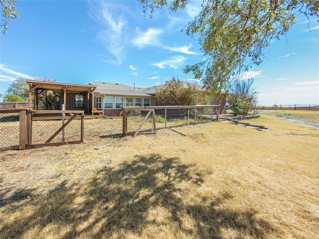 8717 Us 183 Highway Property Photo 34