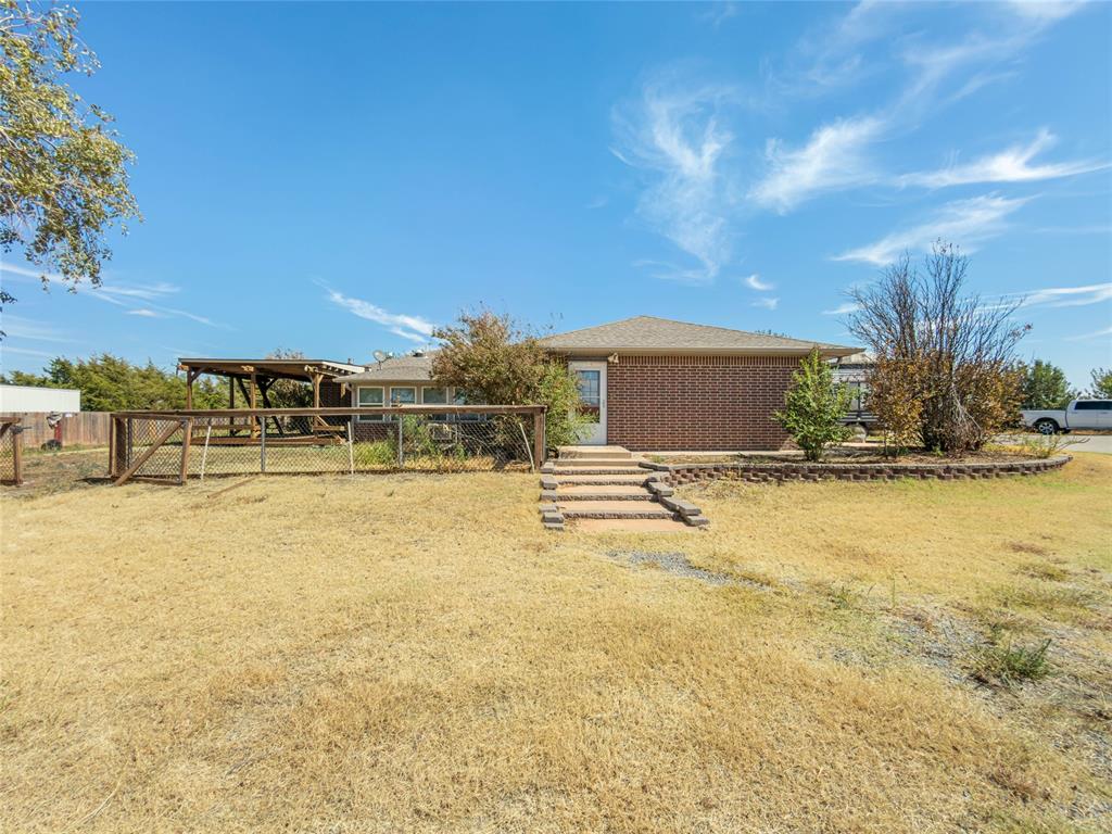 8717 Us 183 Highway Property Photo 35