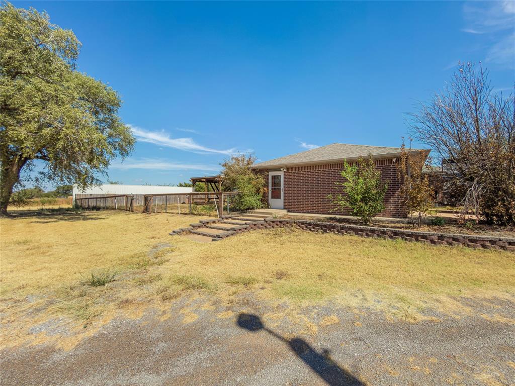 8717 Us 183 Highway Property Photo 36