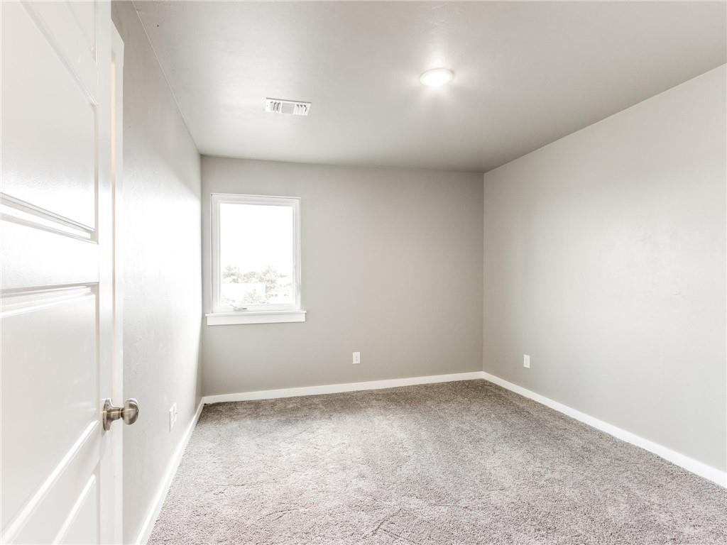 6719 Lyrewood Lane Property Photo 22
