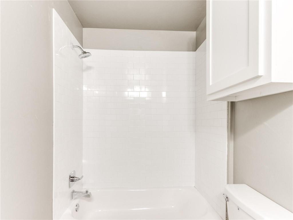 6719 Lyrewood Lane Property Photo 39