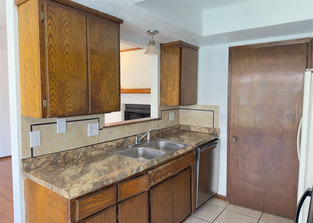 1250427 Property Photo 7