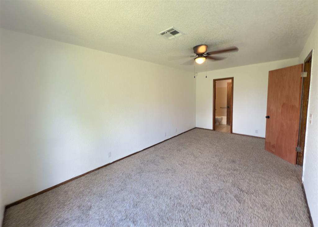 1250427 Property Photo 18