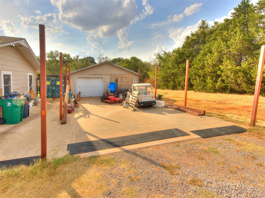 11711 S Czech Hall Road Property Photo 5