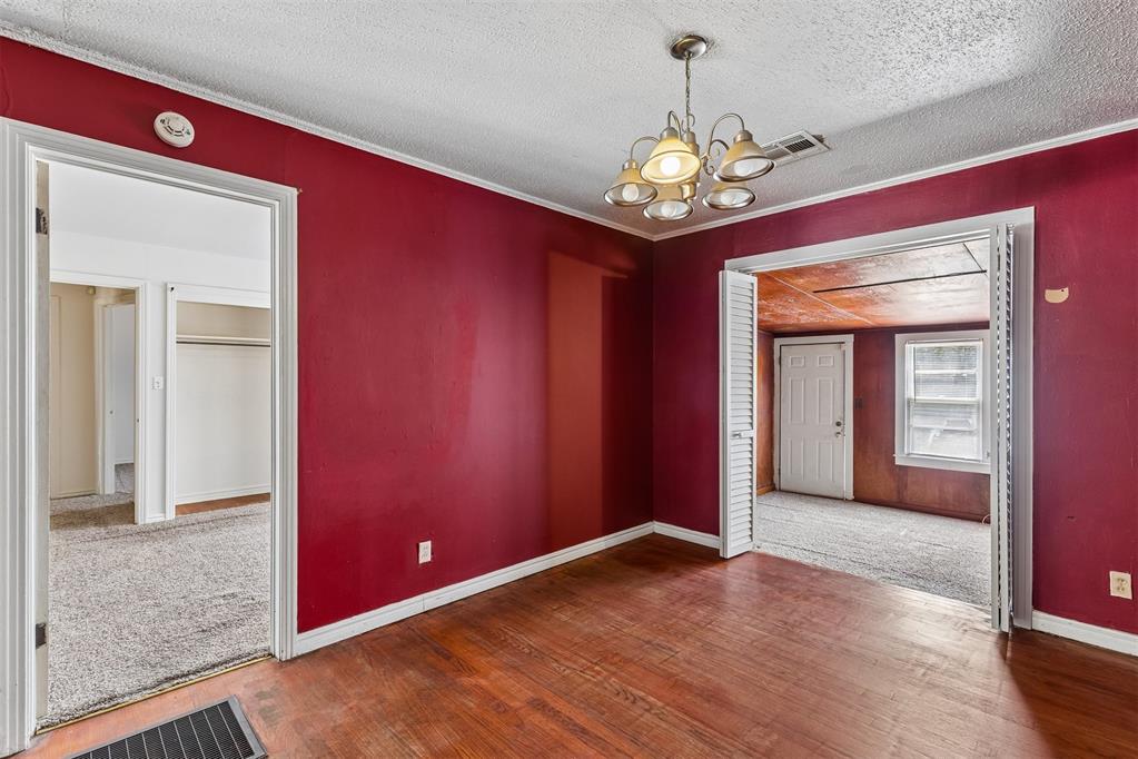 1404 Ne 39th Street Property Photo 10