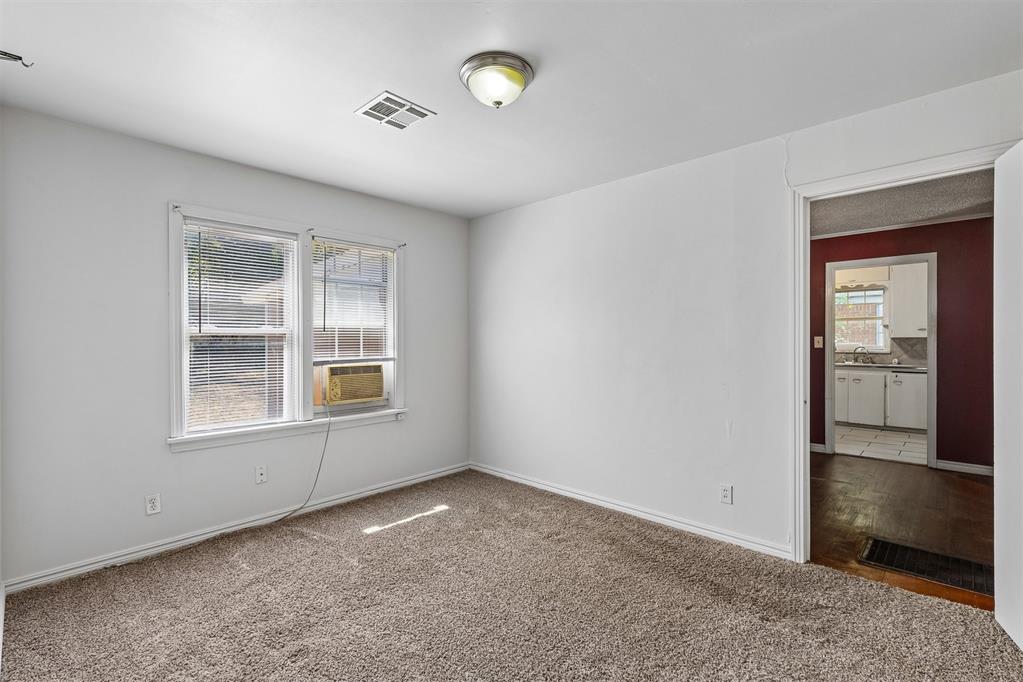 1404 Ne 39th Street Property Photo 16