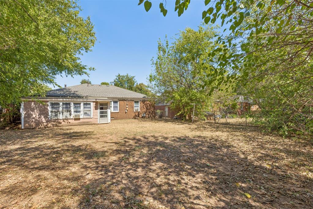 1404 Ne 39th Street Property Photo 30
