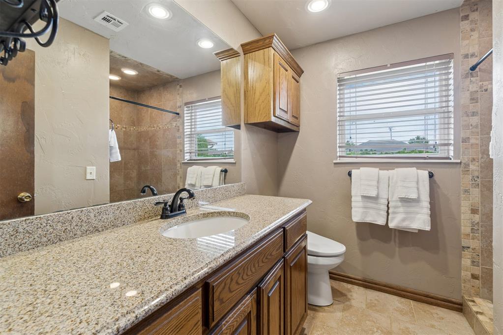 1353 W Cedarbrook Lane Property Photo 19