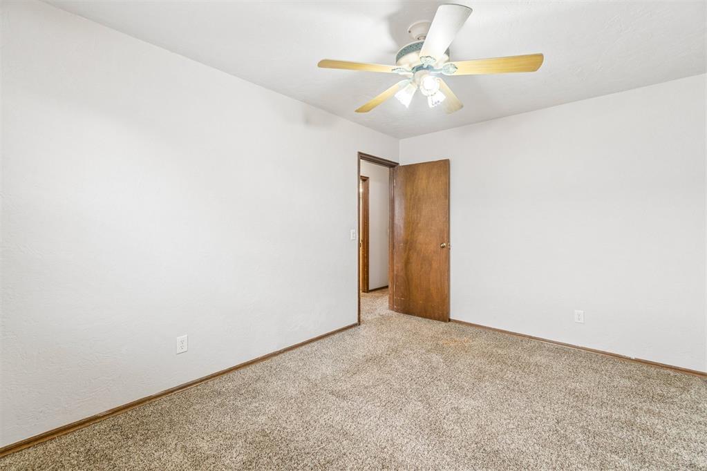 1353 W Cedarbrook Lane Property Photo 28