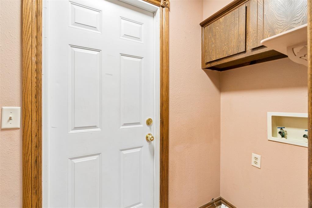 1353 W Cedarbrook Lane Property Photo 29