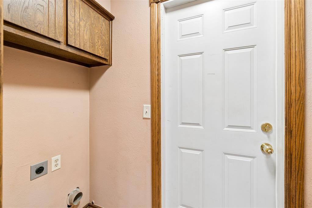 1353 W Cedarbrook Lane Property Photo 30
