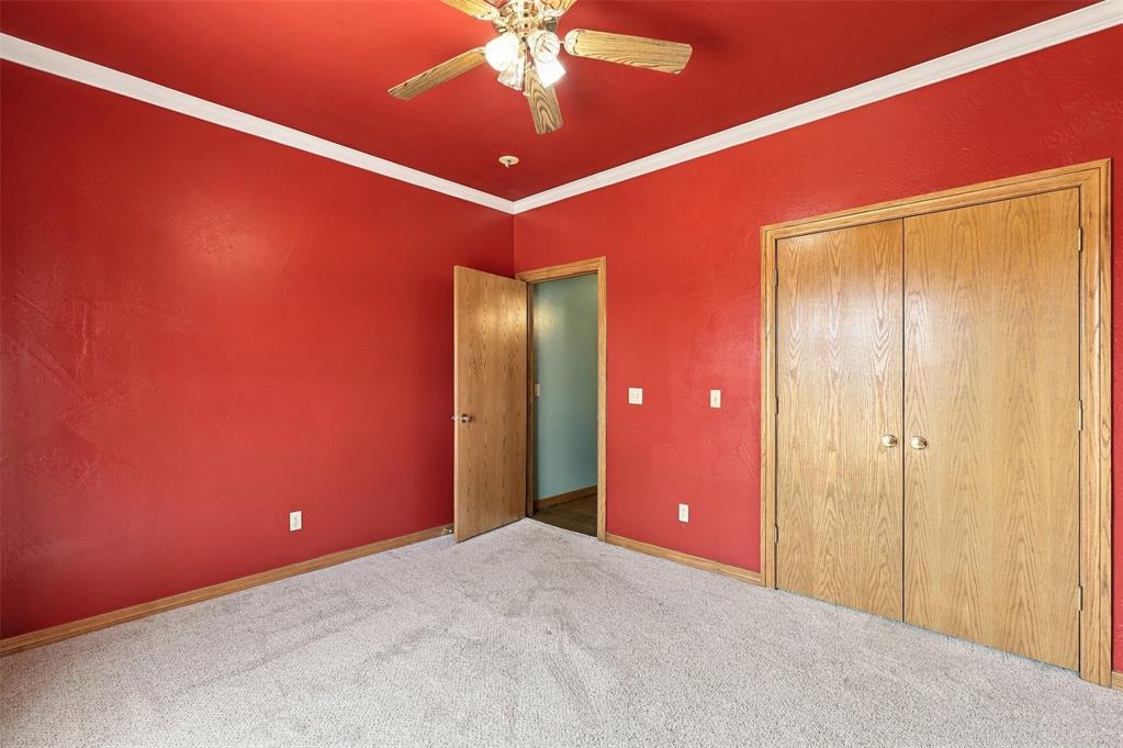 388 E County Road 1470 Property Photo 22