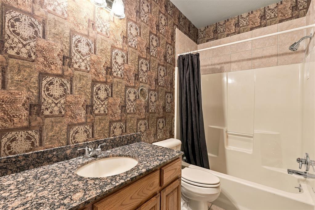 388 E County Road 1470 Property Photo 23