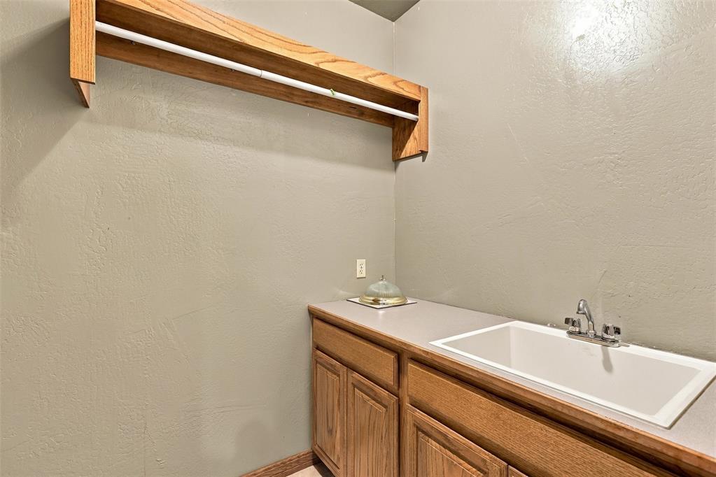 388 E County Road 1470 Property Photo 26