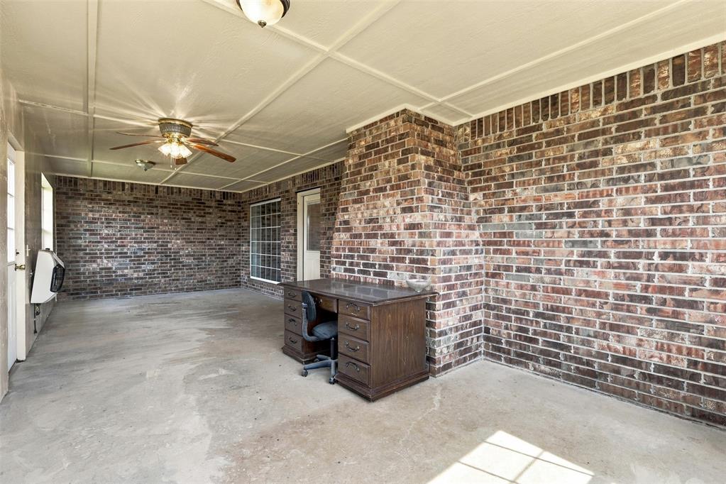 388 E County Road 1470 Property Photo 29