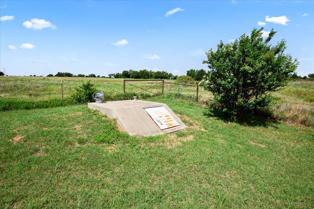 388 E County Road 1470 Property Photo 37